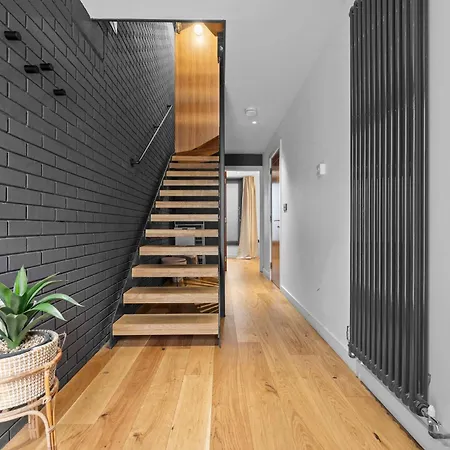 Stunning Luxury Townhouse In Centre Of Manchester Exterior photo