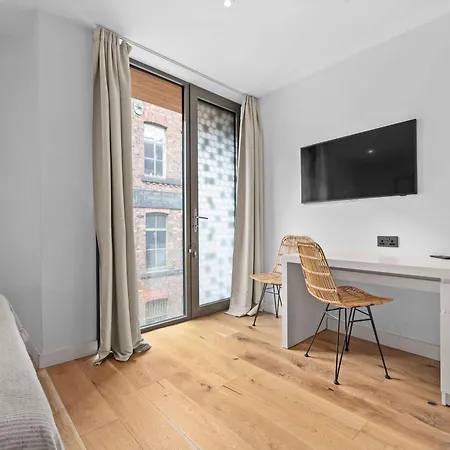 Stunning Luxury Townhouse In Centre Of Manchester Exterior photo